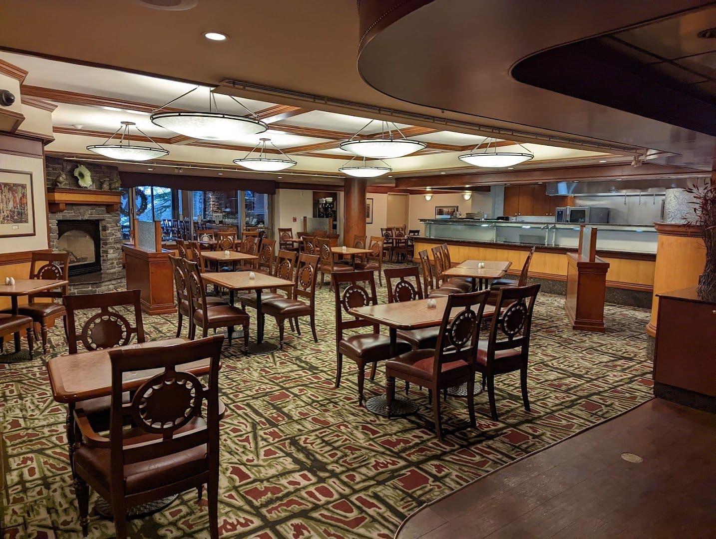 The Evergreen Restaurant & Lounge